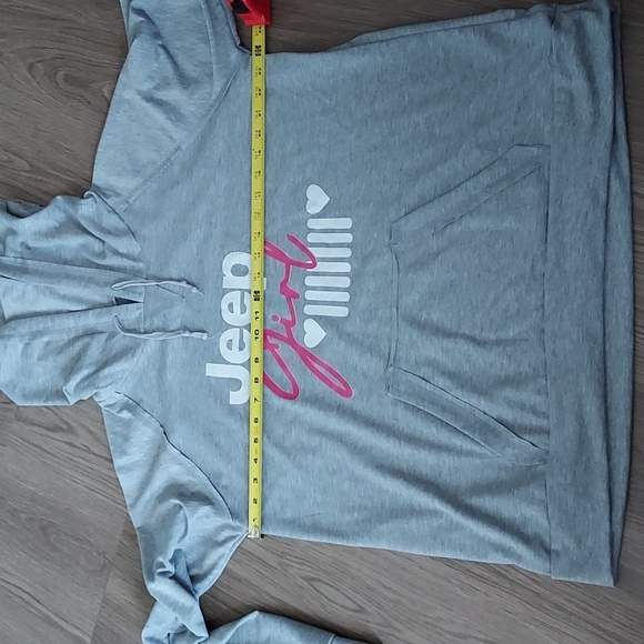 Jeep girl hooded long sleeve top grey white measurements are approximate - Picture 8 of 9